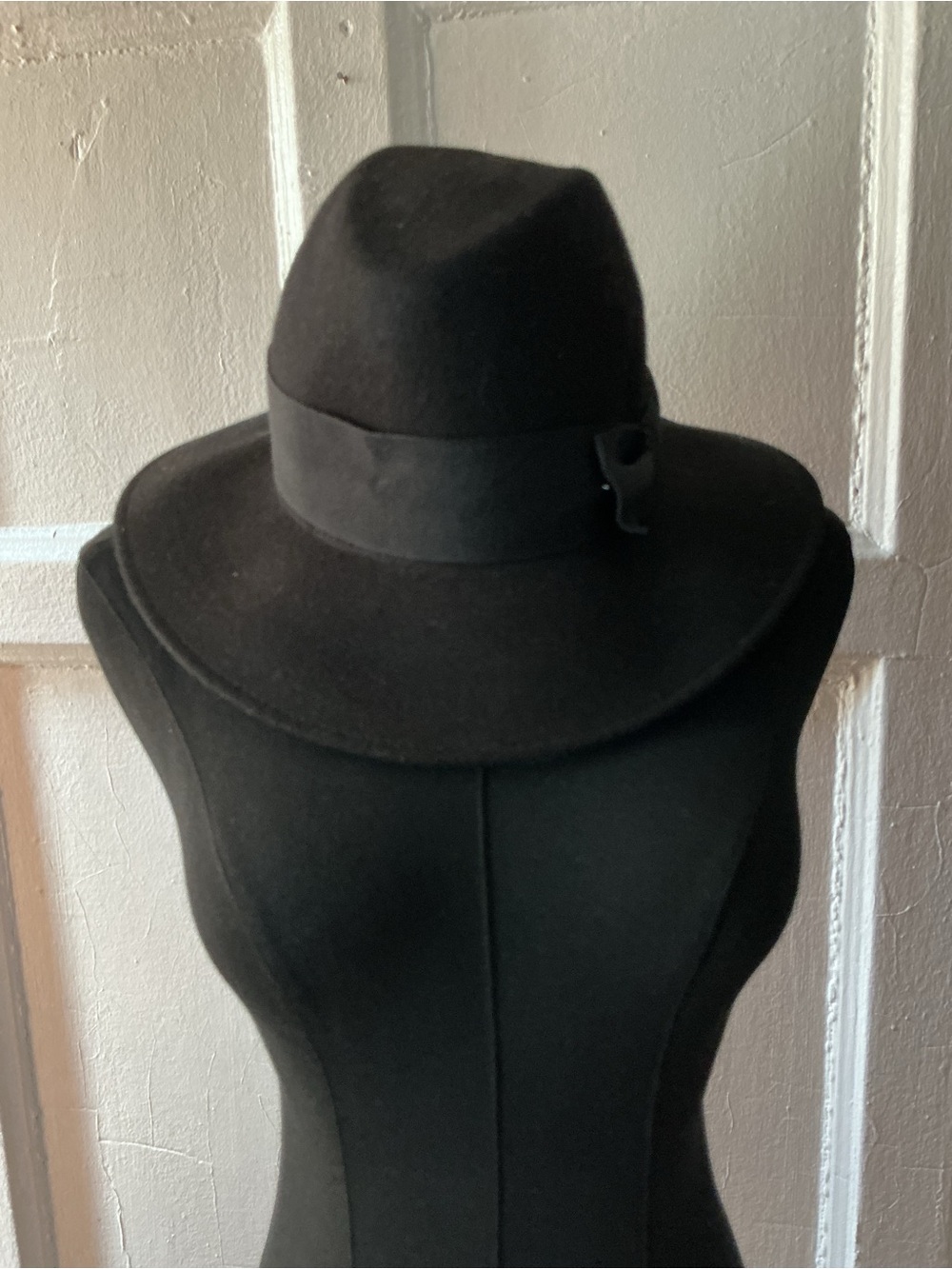 Aqua Classic Black Felt Fedora Hat - Women